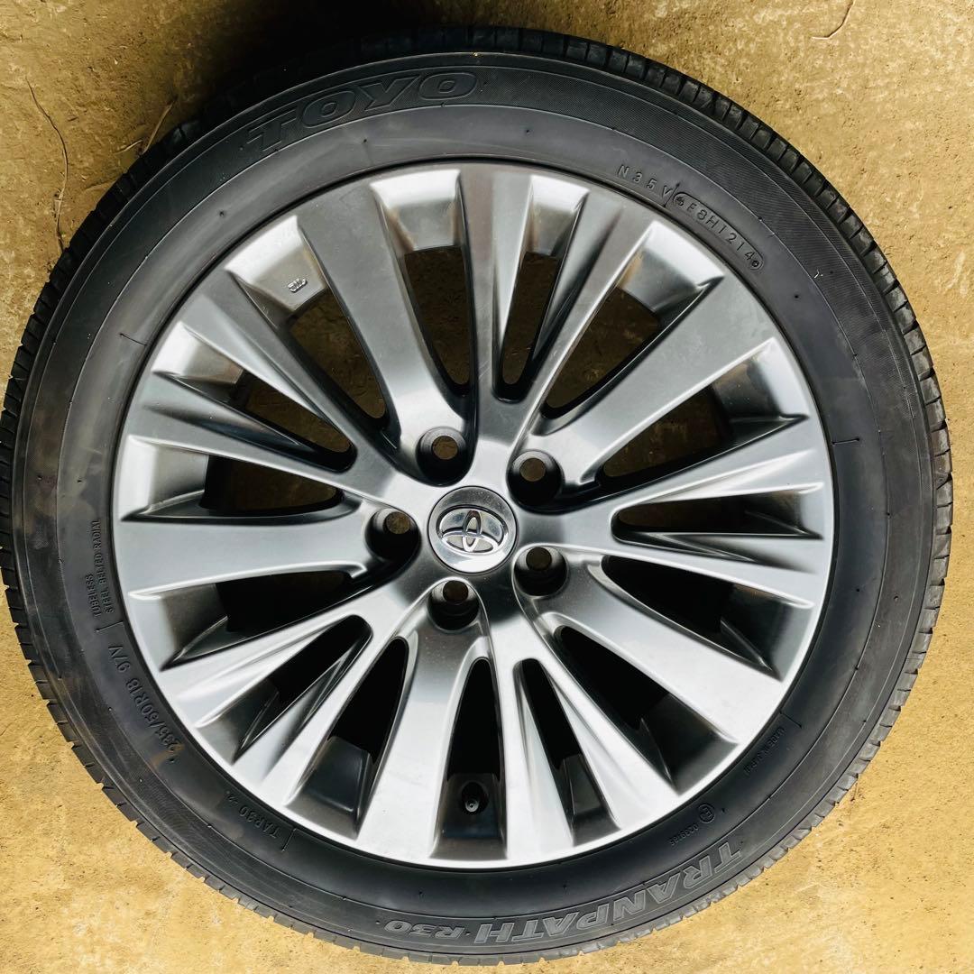 佐藤アルファード タイプゴールドTYPE GOLD 18インチ ４本高輝度