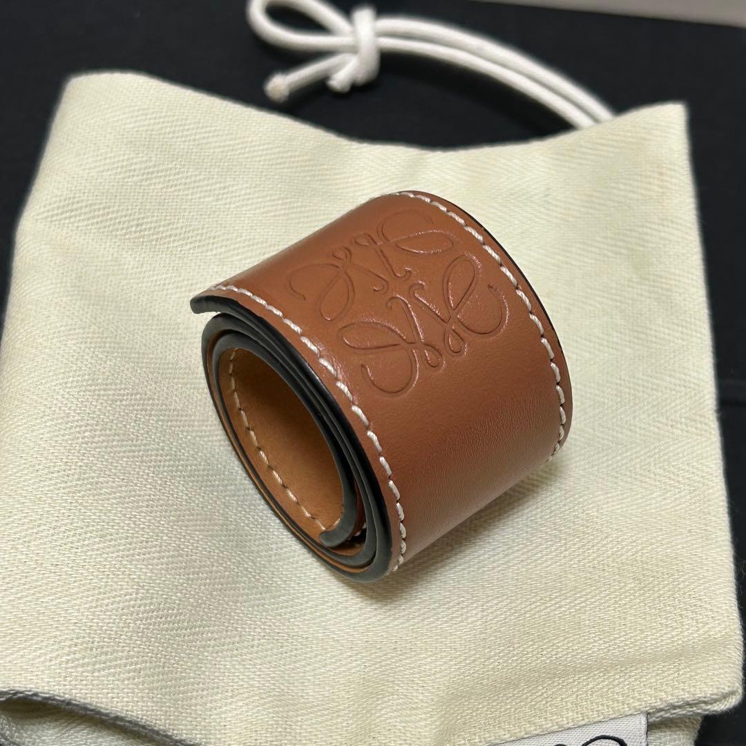 LOEWE ロエベ レザー ブレスレット バングル 箱 保存袋