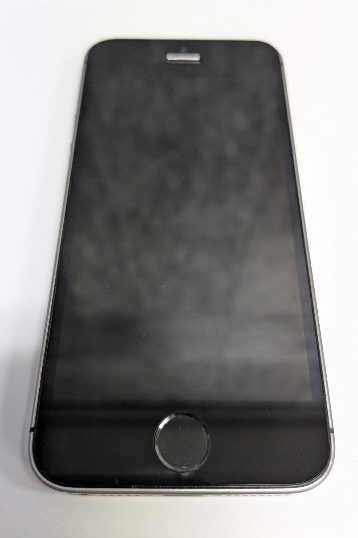 Apple iPhoneSE 第1世代 32GB SIMロックなし