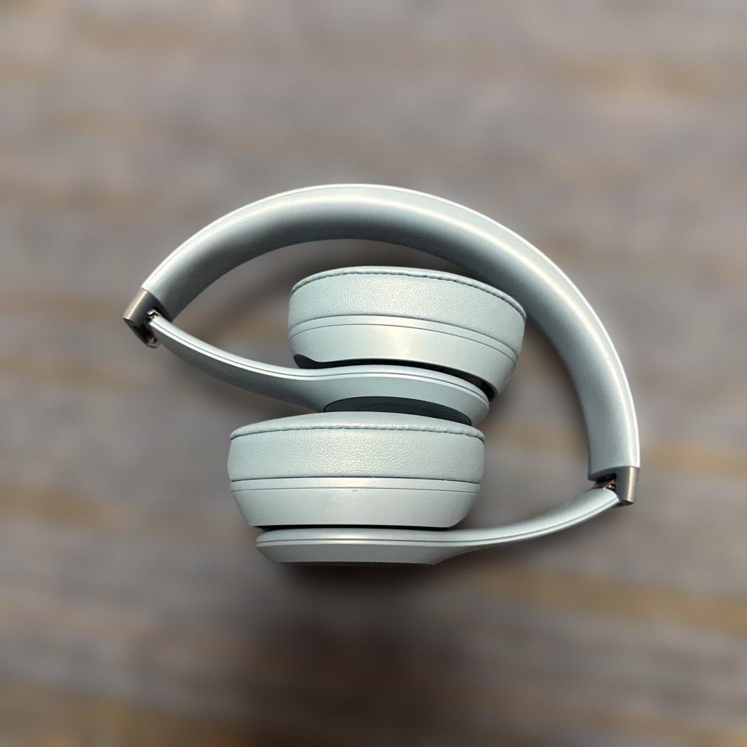 限定セール！　土台付きBeats Solo4 スレートブルー MUW43PA/A