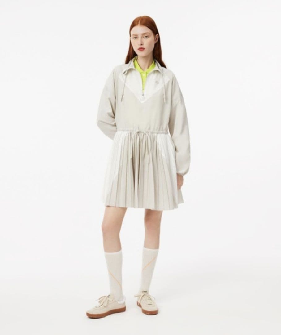 LACOSTE 白 ワンピース プリーツスカート36（ M相当） 売切予定