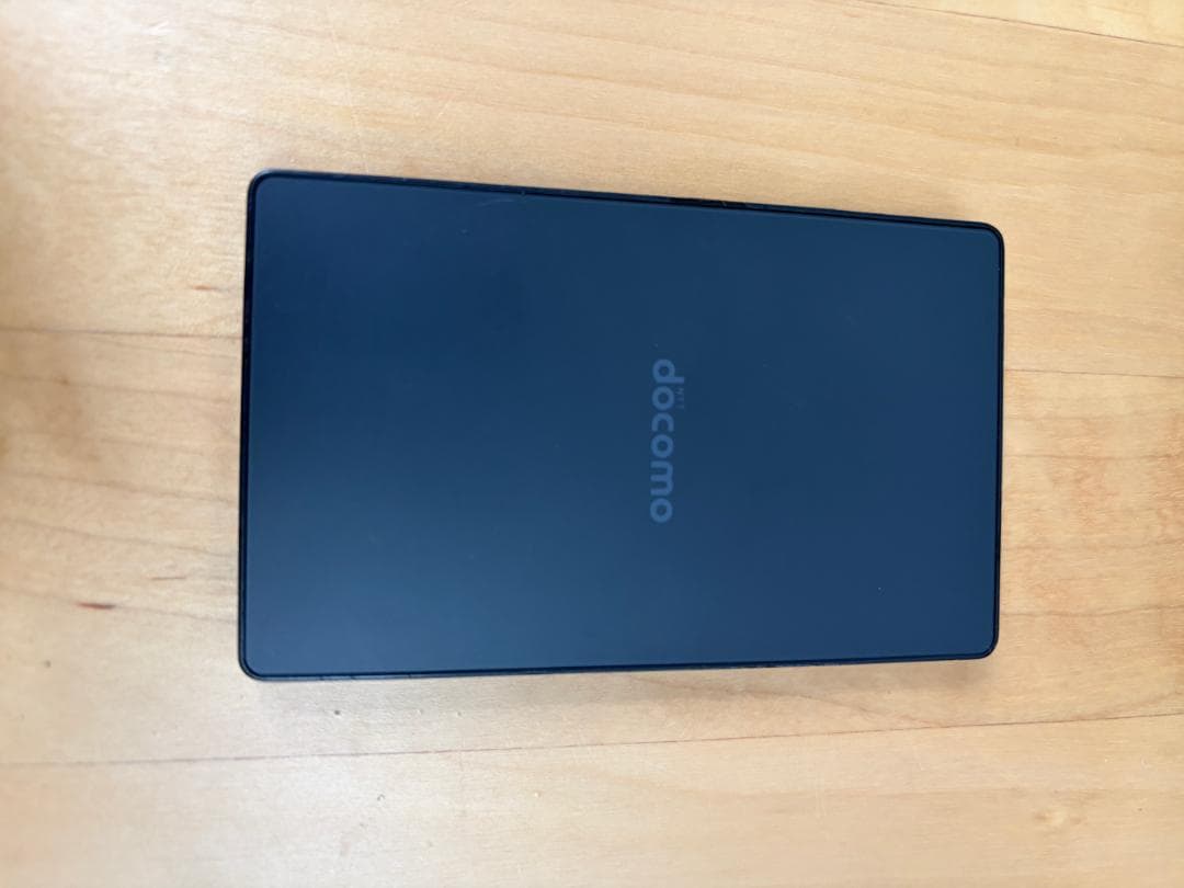 KY-01L NTT docomo 携帯電話本体