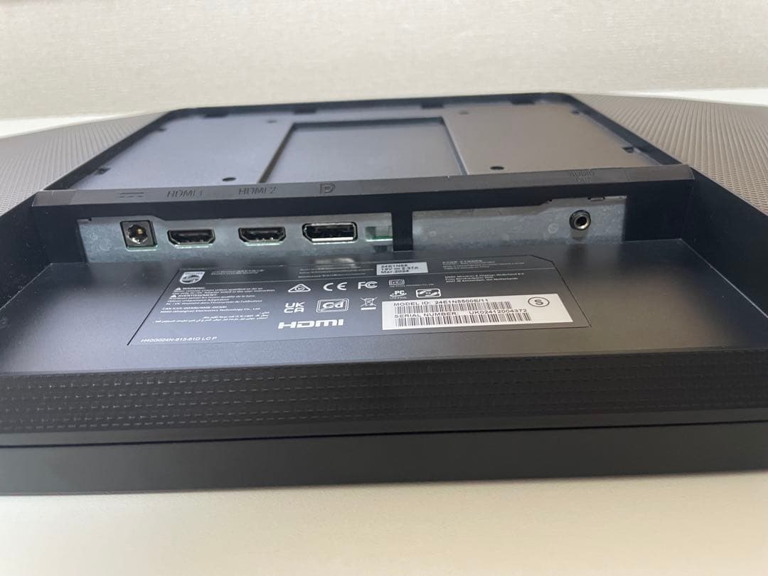 PHILIPS モニター 23.8インチ 24E1N5500E/11