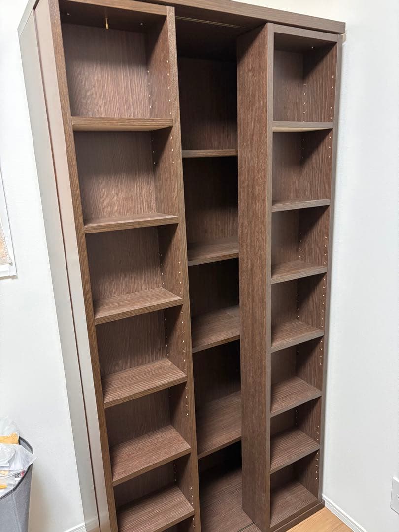 ニトリ　Wスライド本棚