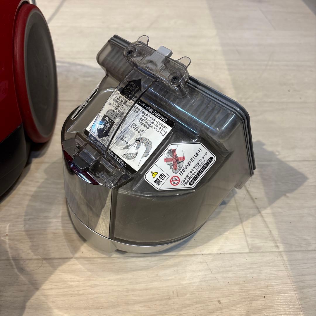 HITACHI　サイクロン式クリーナー　CV-SW5000