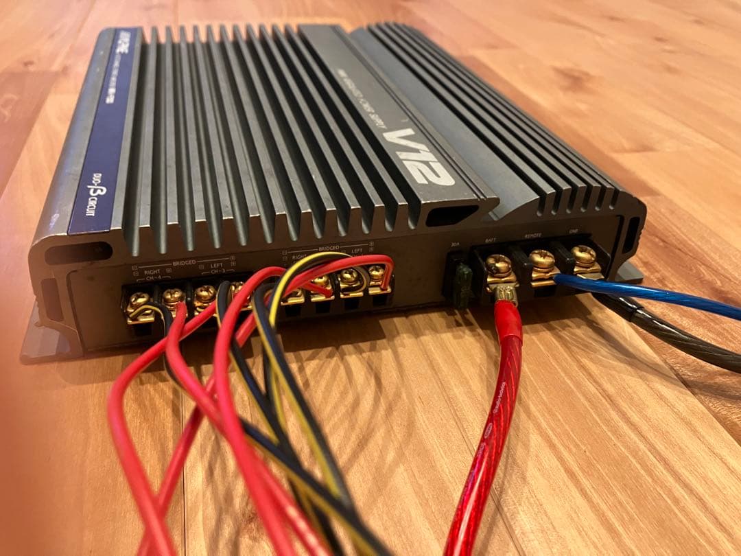 ALPINE V12 パワーアンプ　MRV-F300