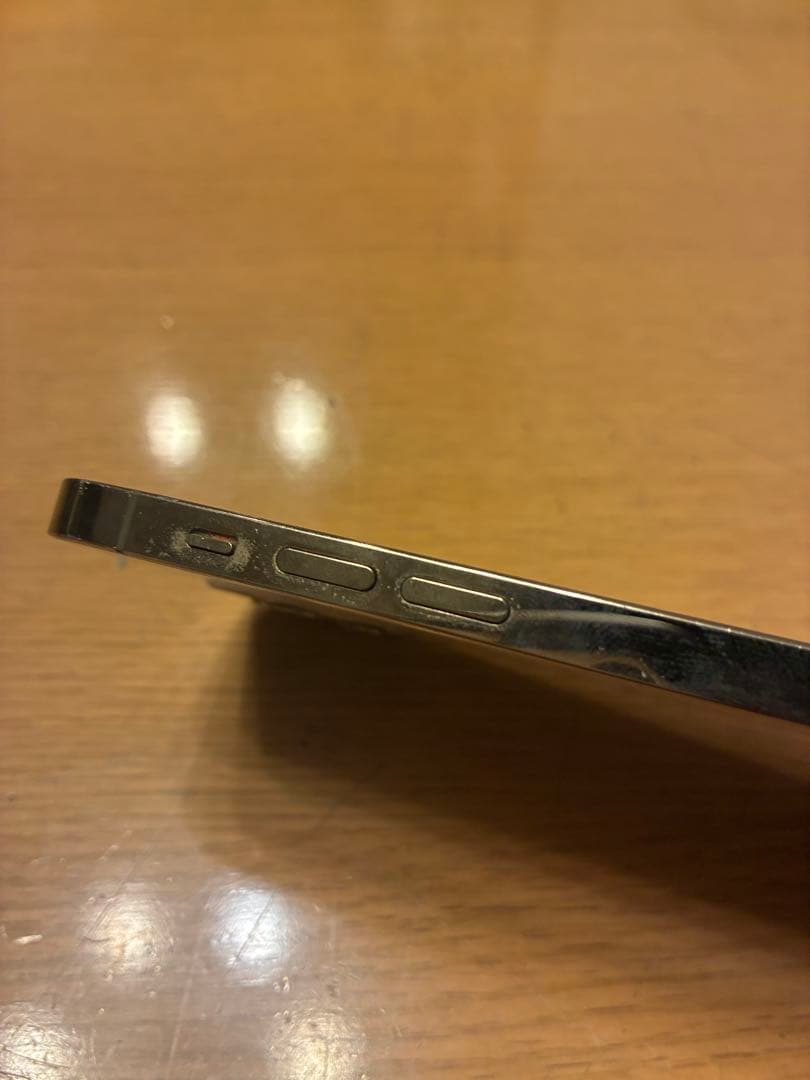 iPhone 12 Pro ゴールド本体