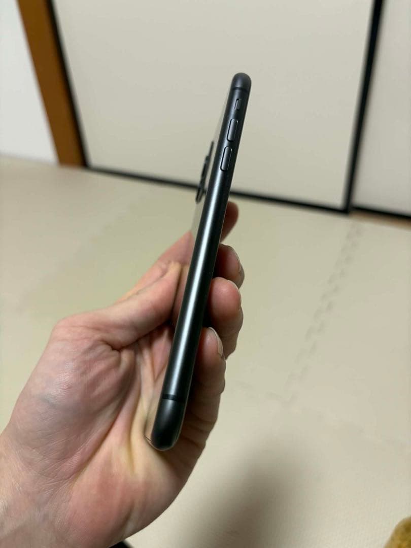 Apple iPhone 11 64GB ブラック