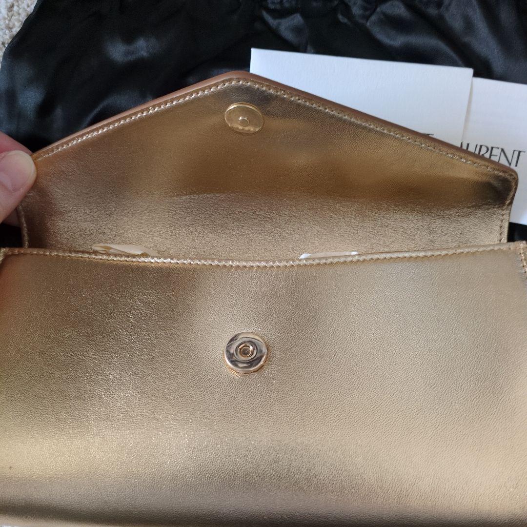Yves Saint Laurent ゴールドクラッチバッグ