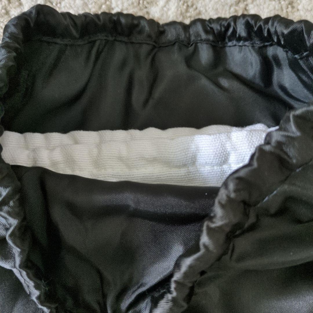 Yves Saint Laurent ゴールドクラッチバッグ