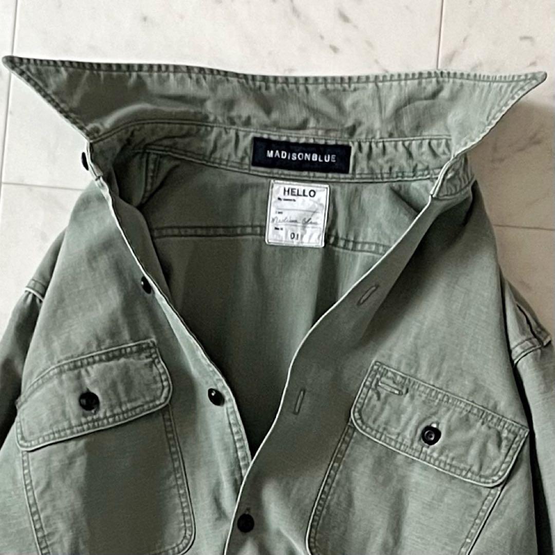 美品＊マディソンブルー ハンプトンシャツ サイズ01 カーキ 長袖 ロゴ刺繍