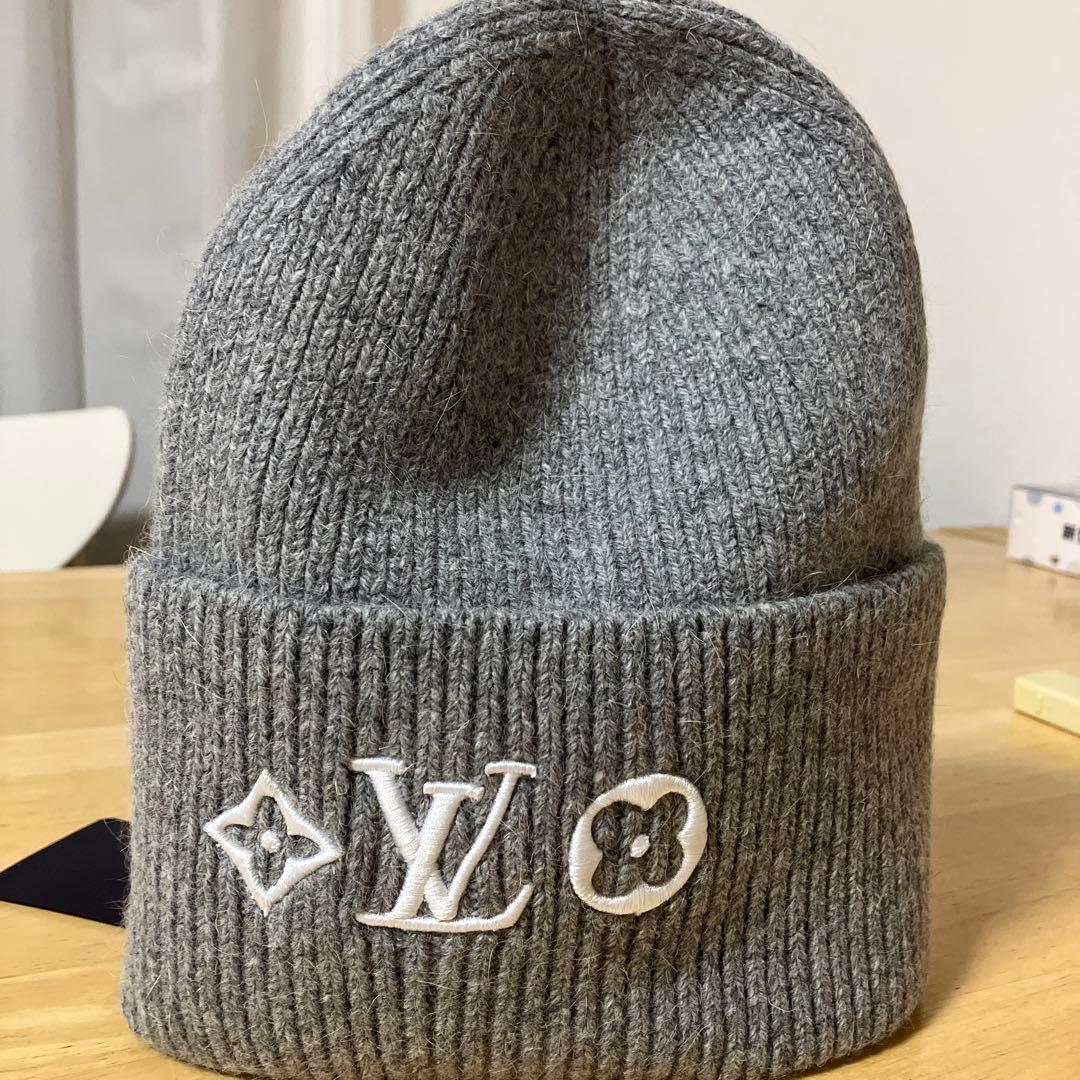 LV 刺繍ビーニー ニット帽 グレー