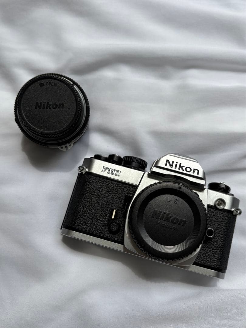 【美品】Nikon New FM2 Nikkor 50mm f/1.8付