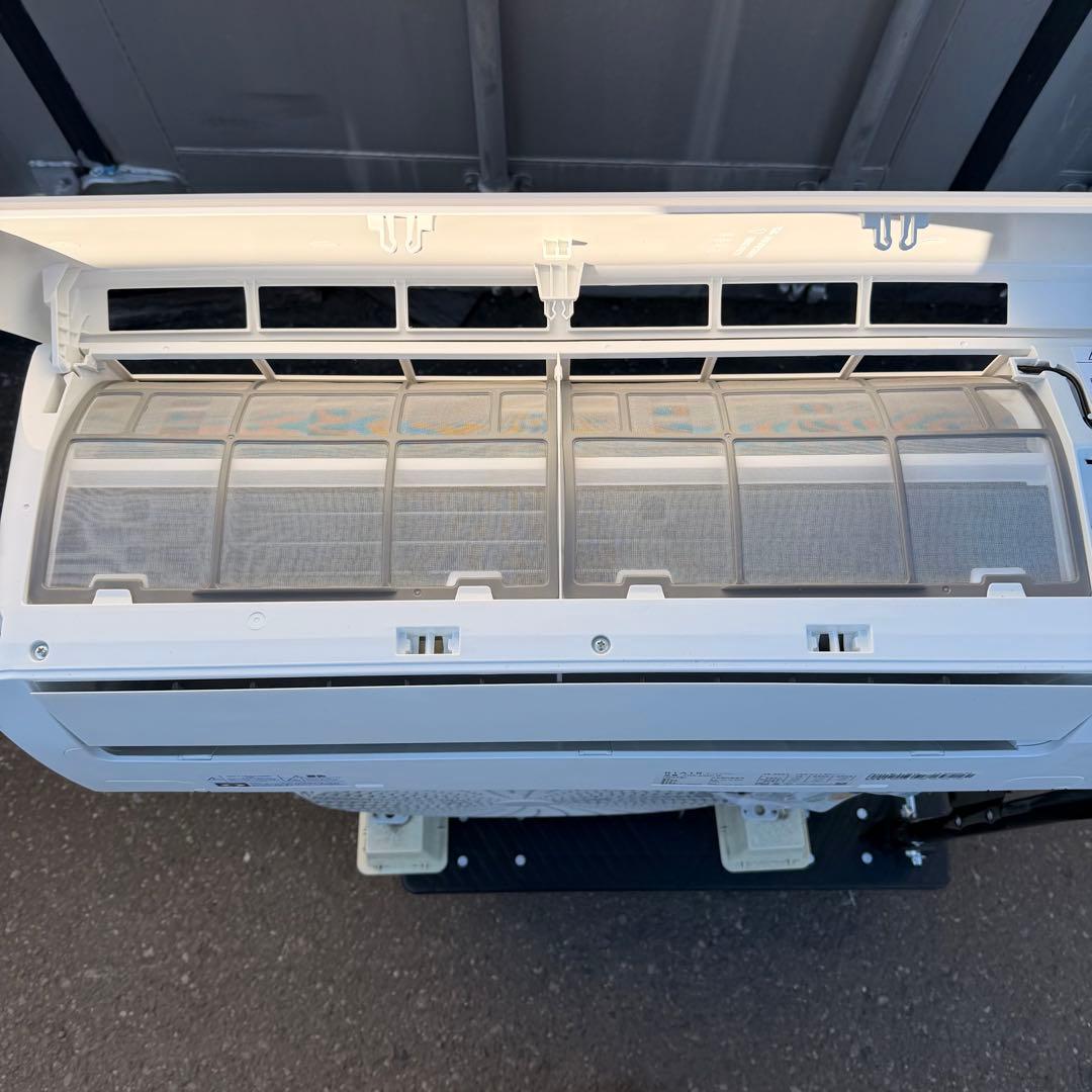 専　RLAIR YHA-S22P-W エアコン本体　6畳　2024年製
