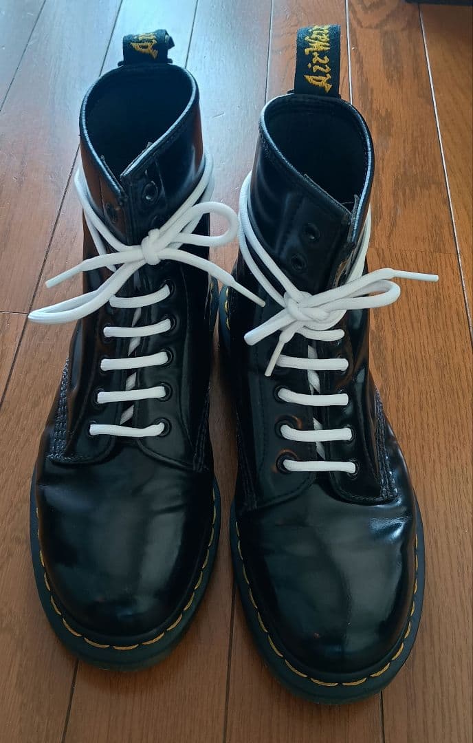 ドクターマーチン　8ホール 25センチ　uk6　1460