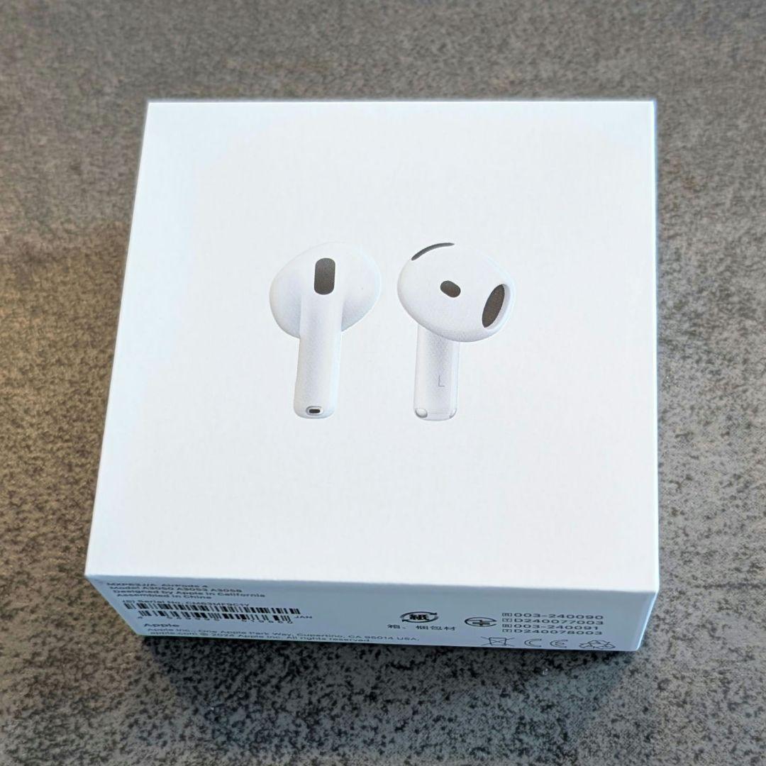 AirPods4 未開封　イヤホン