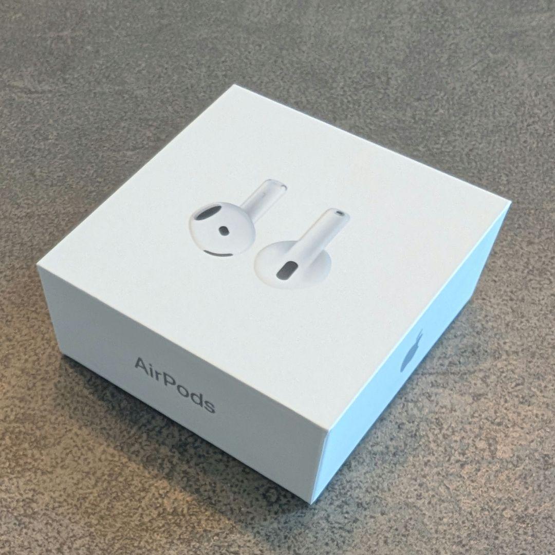 AirPods4 未開封　イヤホン