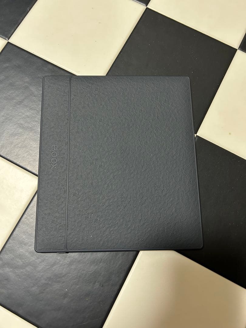 【ほぼ未使用】Onyx Boox Go Color 7 マグネットカバー付き