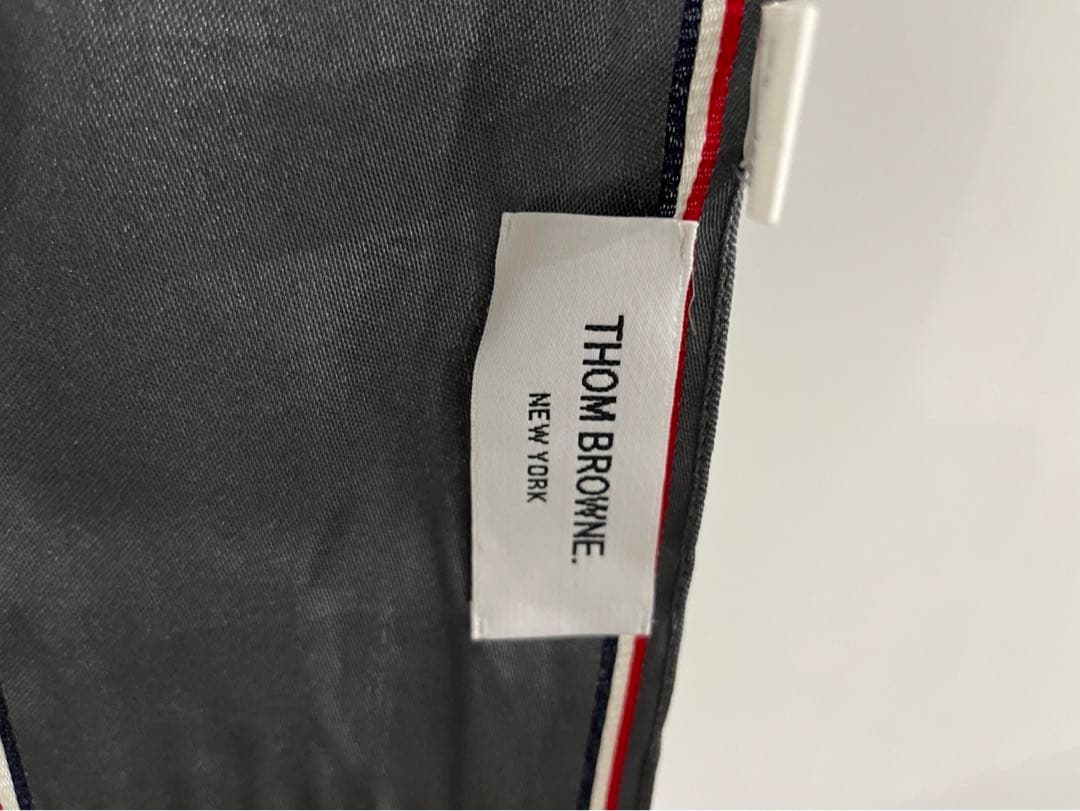 THOM BROWNE. ストール シルク　イタリア製　スカーフ