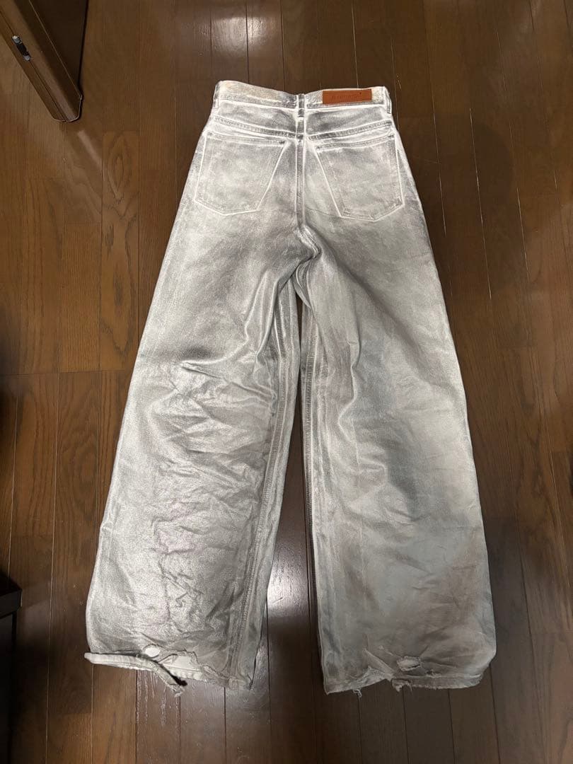 パンツ MASU MASU BOYS EMBLEM BAGGY JEANS(SILVER