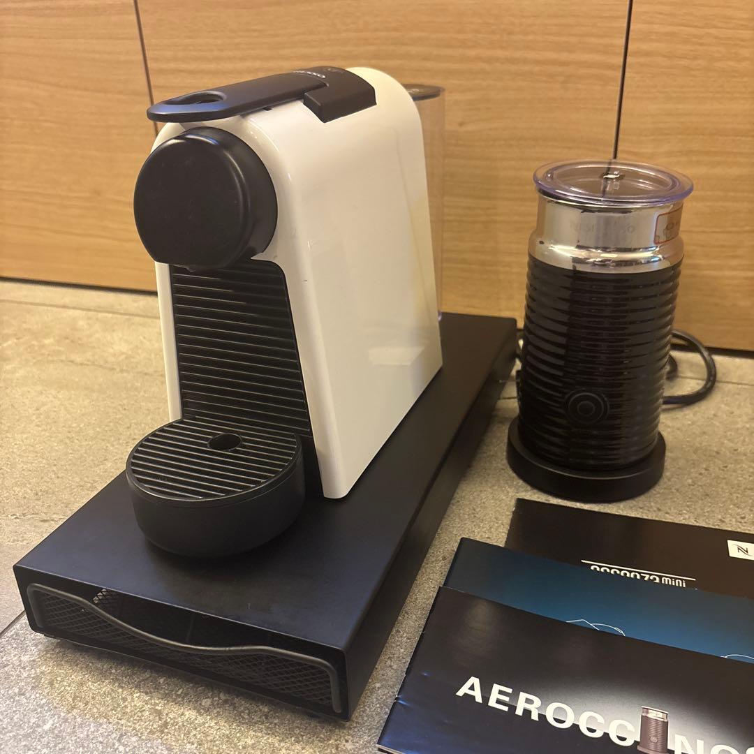 NESPRESSO エッセンサ ミニ D30 エアロチーノ カプセルホルダー付