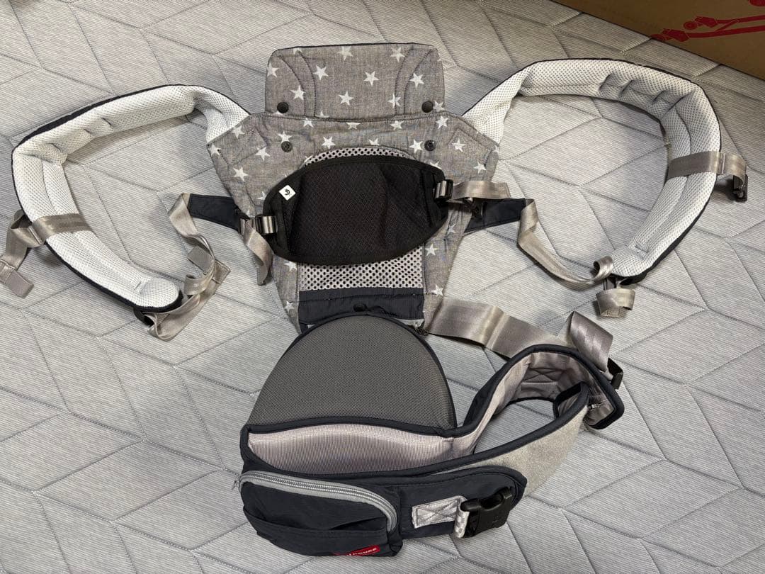 【今日だけ限定価格】ポグネー　ミキハウス　ベビーキャリア　抱っこ紐　ヒップシート