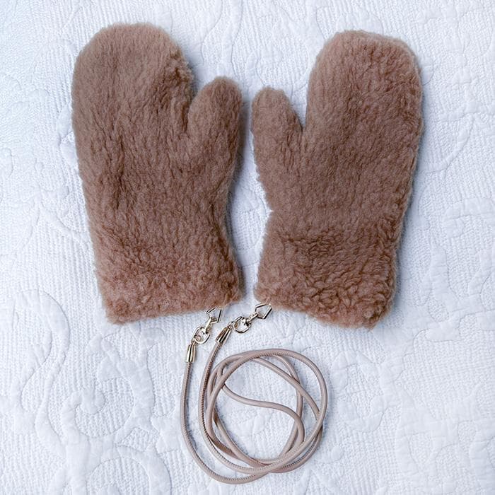 薔*き様 MaxMara マックスマーラ テディベアの手袋　ストラップ取り外し可