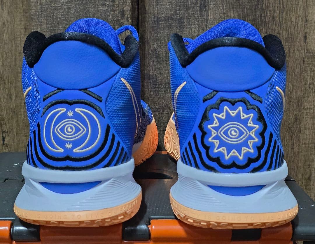 NIKE カイリー 7 Kyrie 7