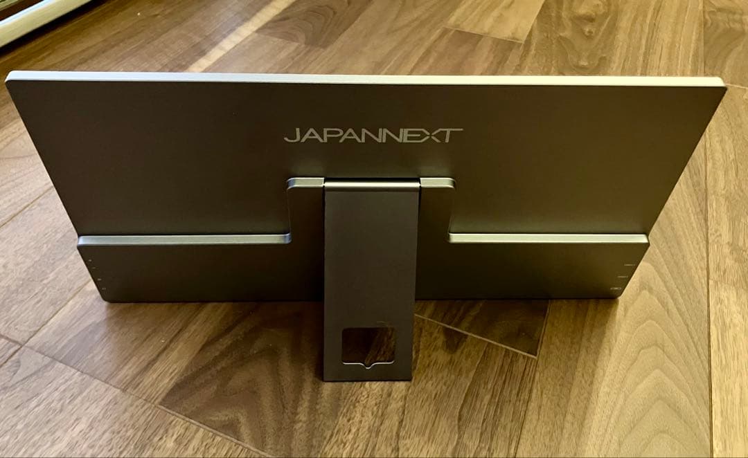 JAPANNEXT 15.6インチディスプレイ