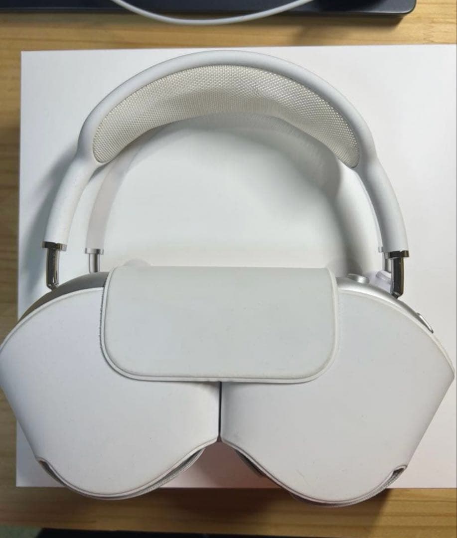 AirPods Max シルバー 本体 充電ケース付き