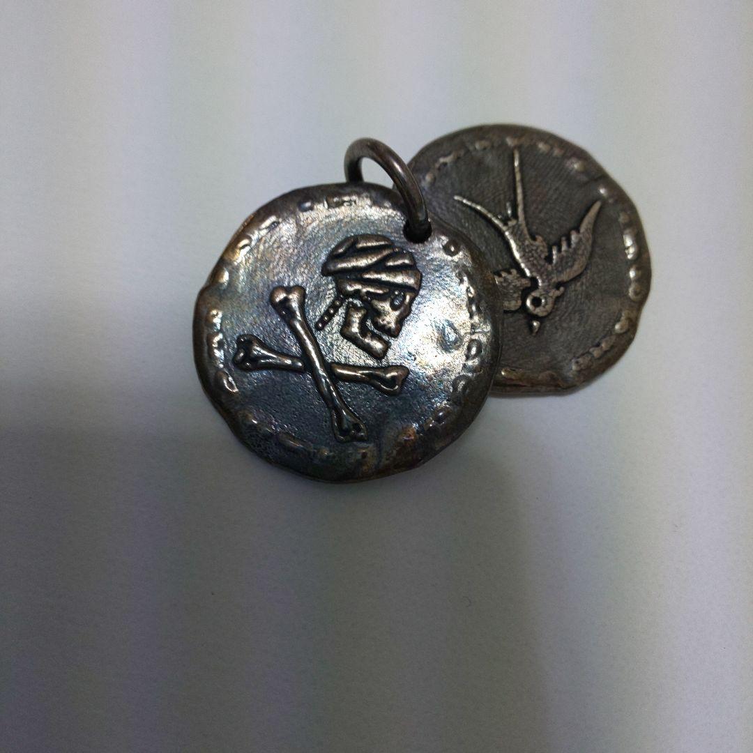 新品！レザーズ&トレジャーズ パイレーツオブカリビアン シルバーペンダントトップ