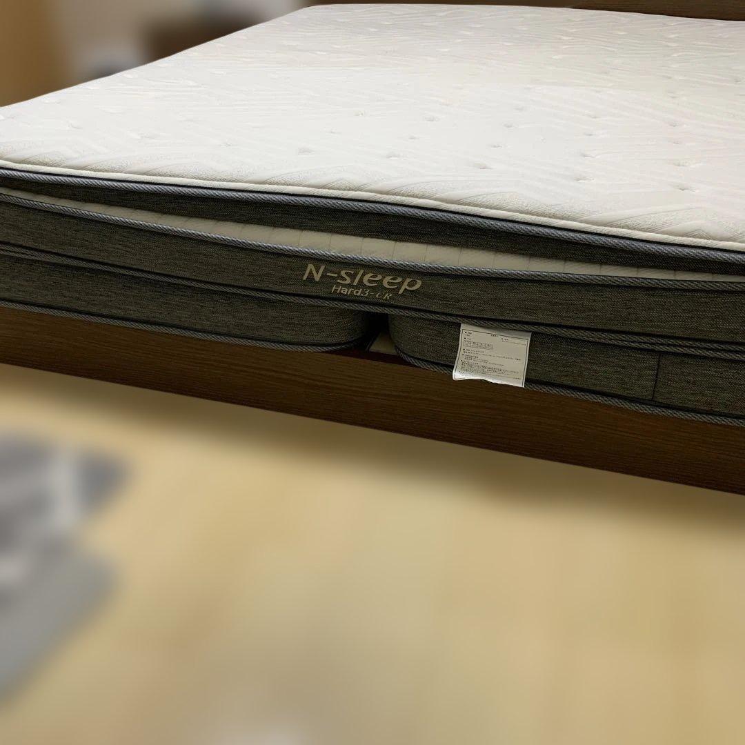 ニトリクイーンサイズ ベッドフレーム 170x200cmマット付き