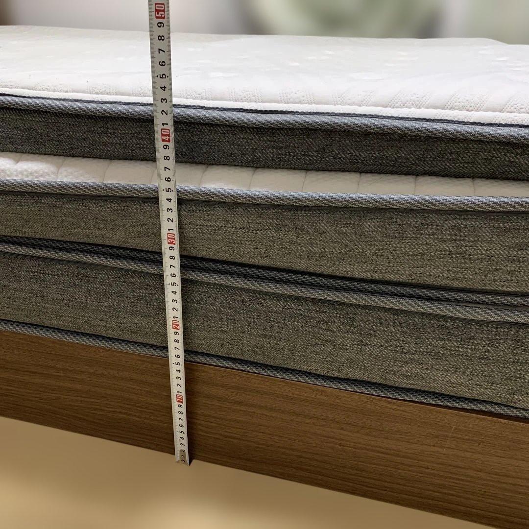 ニトリクイーンサイズ ベッドフレーム 170x200cmマット付き