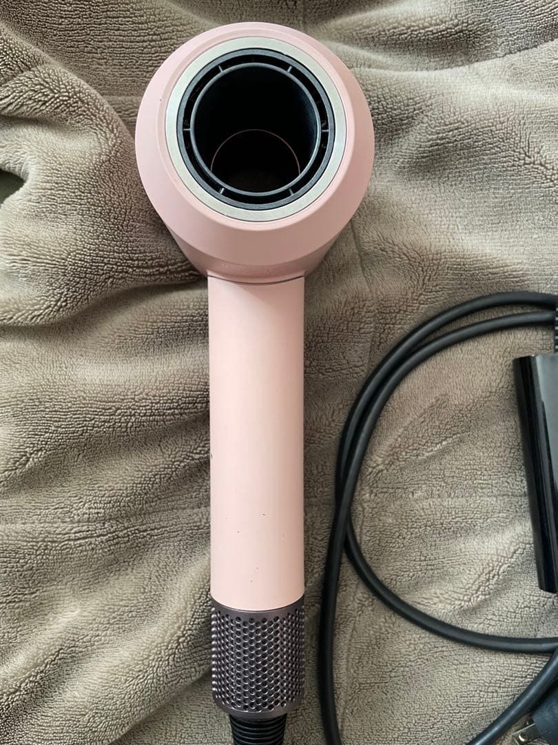 ダイソン　ドライヤー　HD08 さくらロゼゴールド　限定カラー