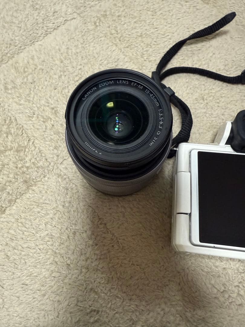 Canon EOS kissM ホワイト ミラーレスカメラ