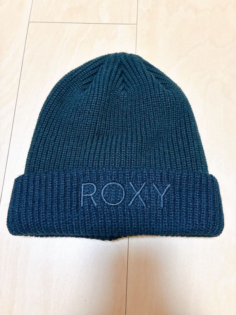 【美品】ROXY スノボウェア M/S 上下セット　ニット帽