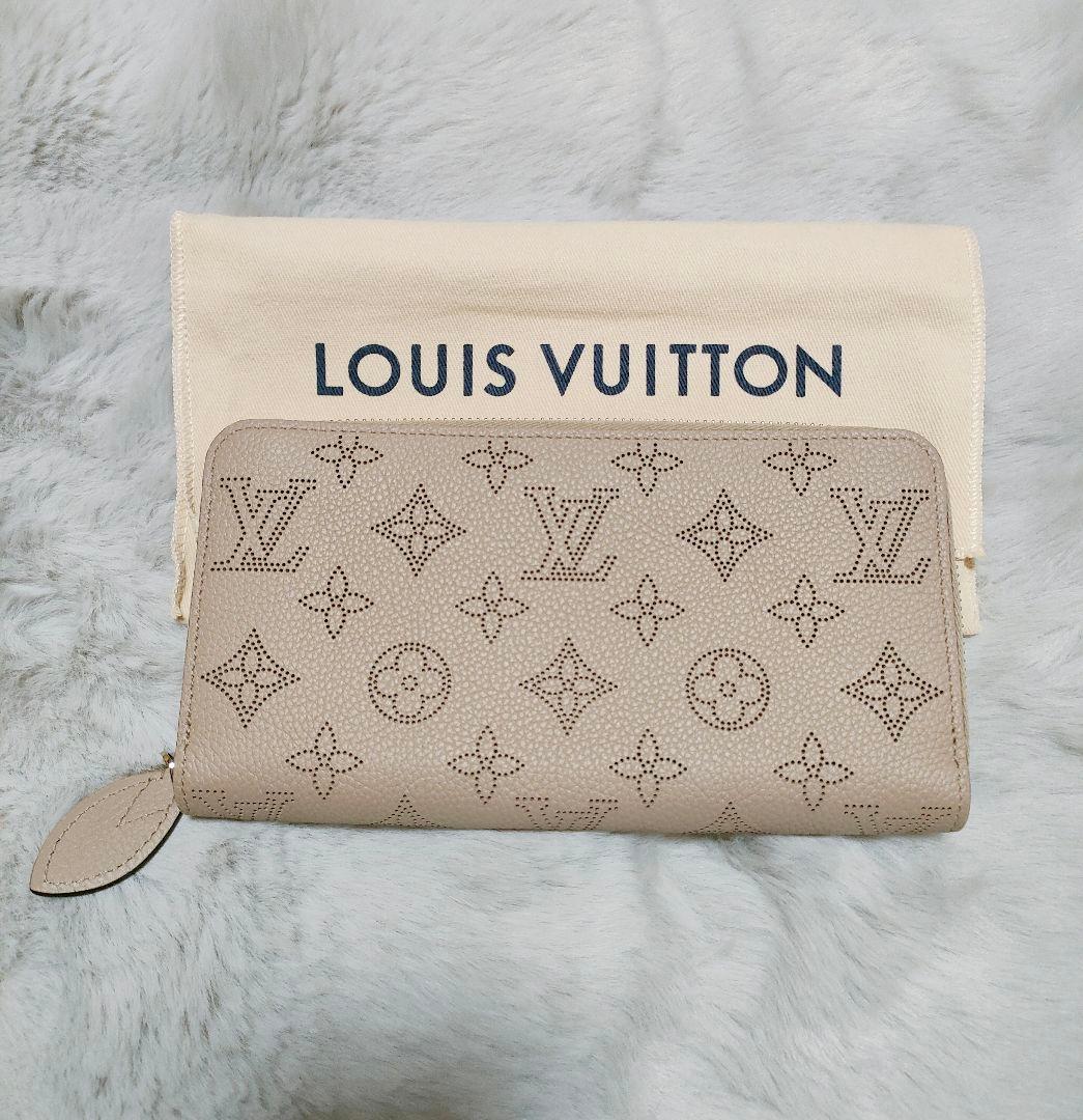 Louis Vuitton マヒナ・レザー ジッピー・ウォレット