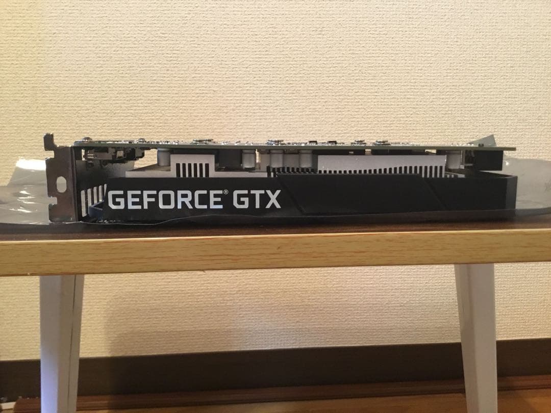 玄人志向 GTX1650