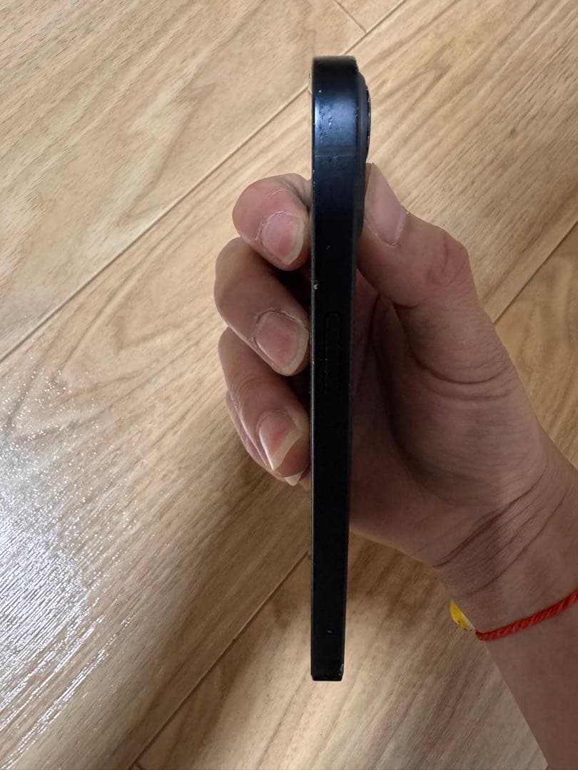 iPhone 13 Simフリー