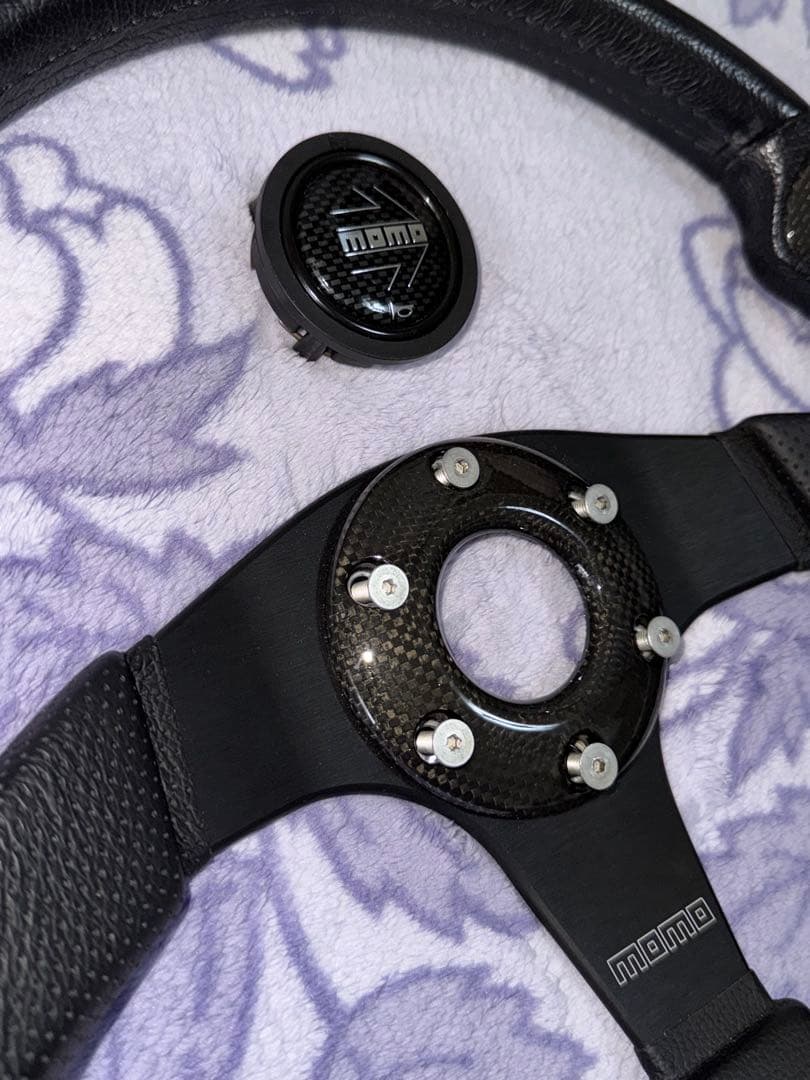 MOMO ステアリング JET 350mm