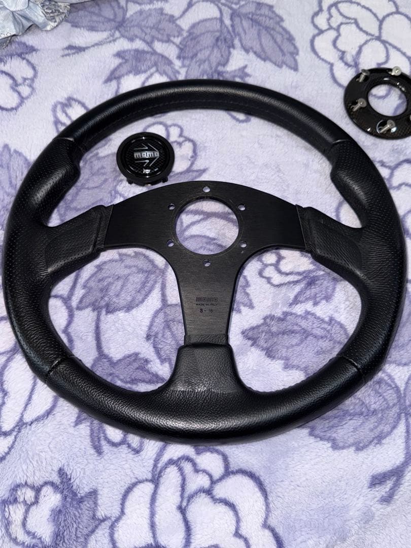 MOMO ステアリング JET 350mm