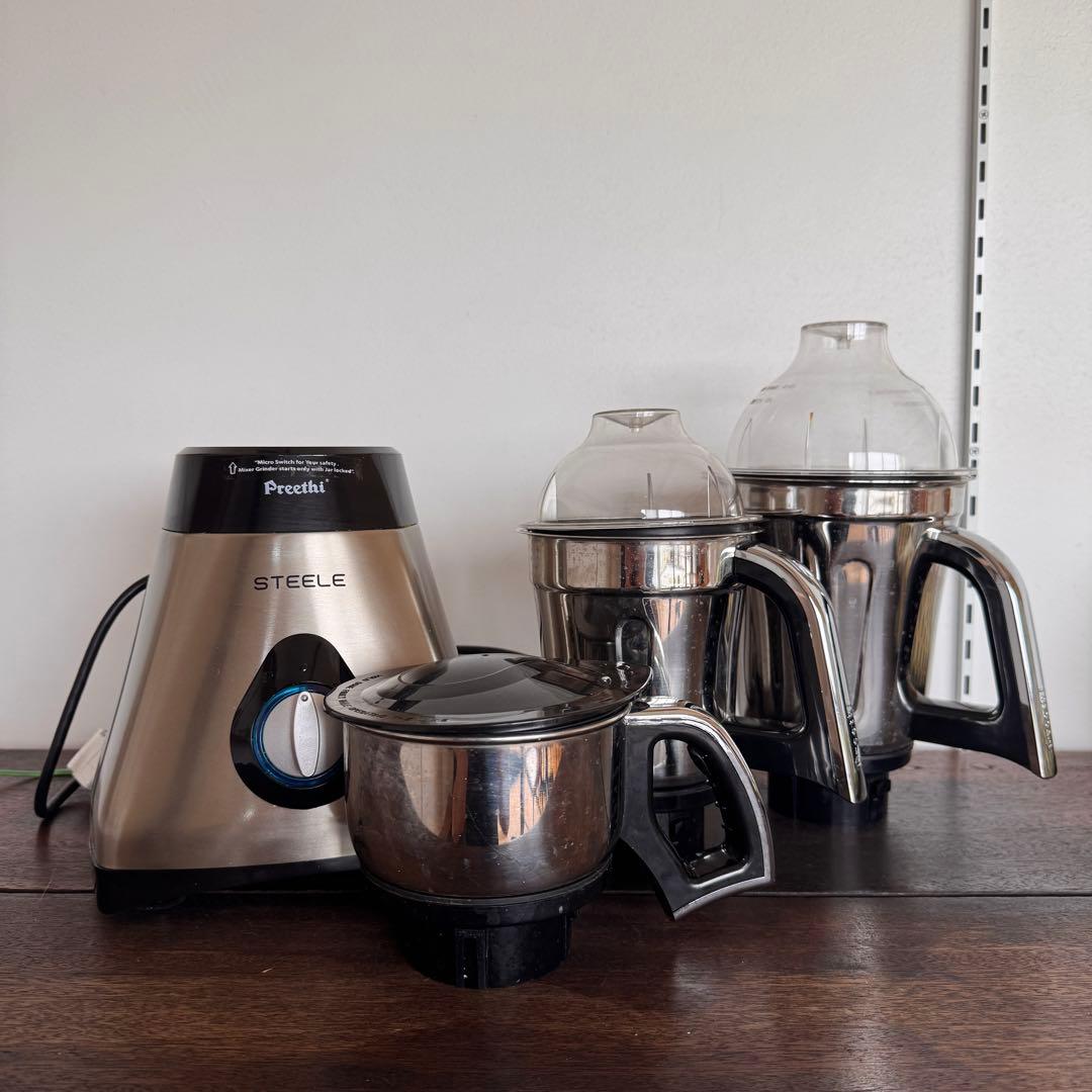 【2025.2月購入】インド製Preethi Steele ミキサー 3容器付き