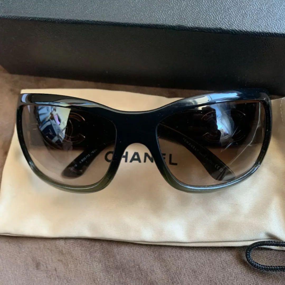 CHANEL サングラス　レディース