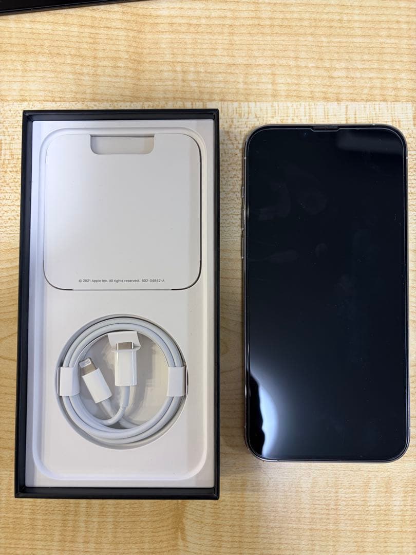 iPhone 13 Pro Max（1テラバイト） 本体