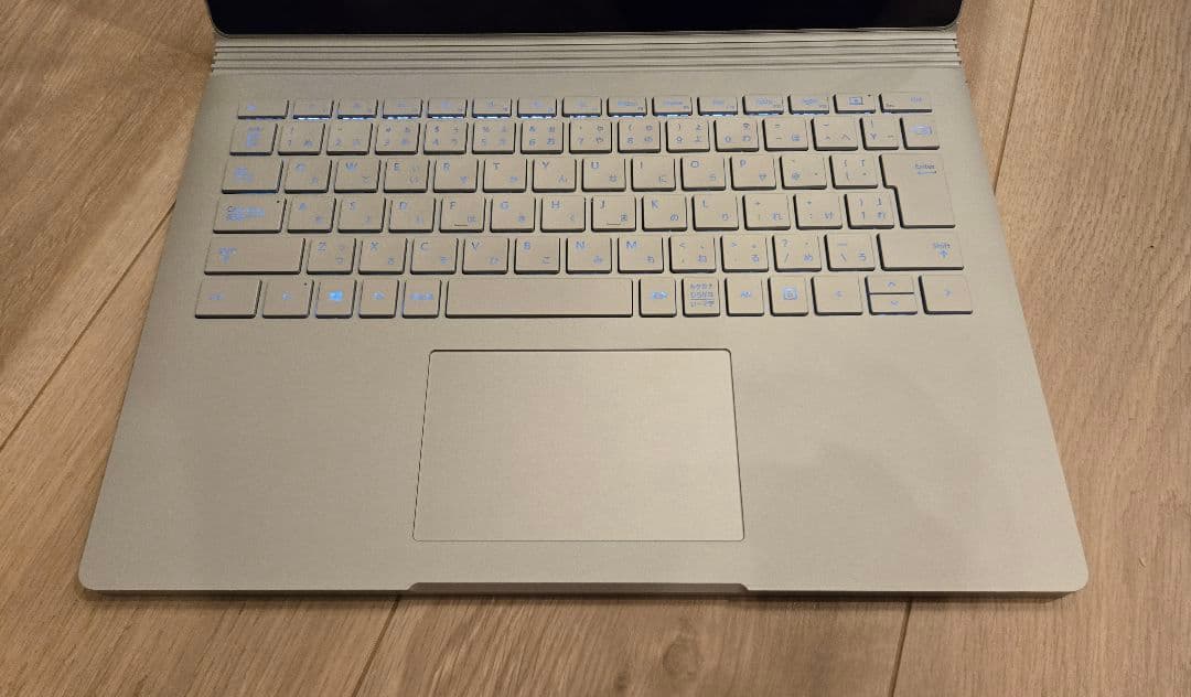 【ほぼ未使用】Surface Book2 i7/16G/512G/GTX1050