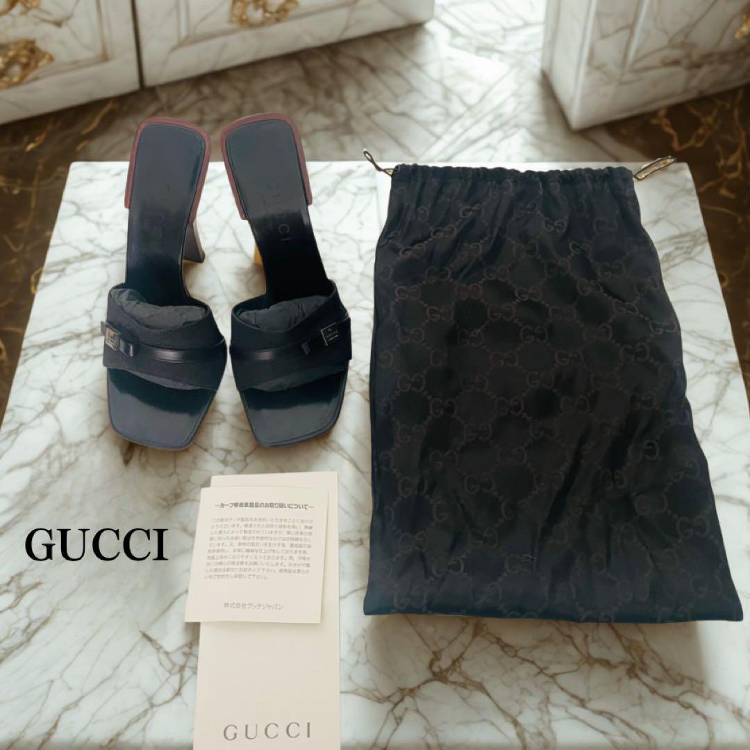 GUCCI サンダルGGキャンパス　ウッドリボンヒール　ブラック