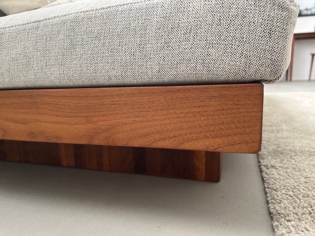 ayatei0110 マスターウォール　デニッシュソファ