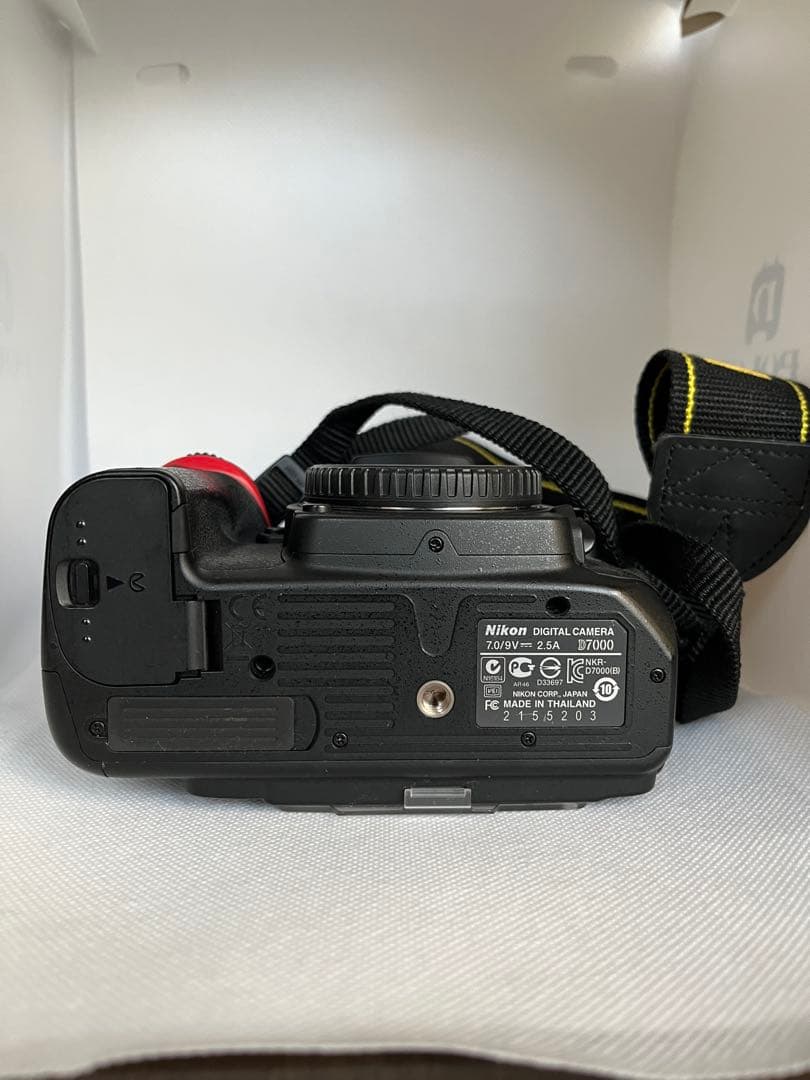 Nikon D7000 一眼レフカメラ