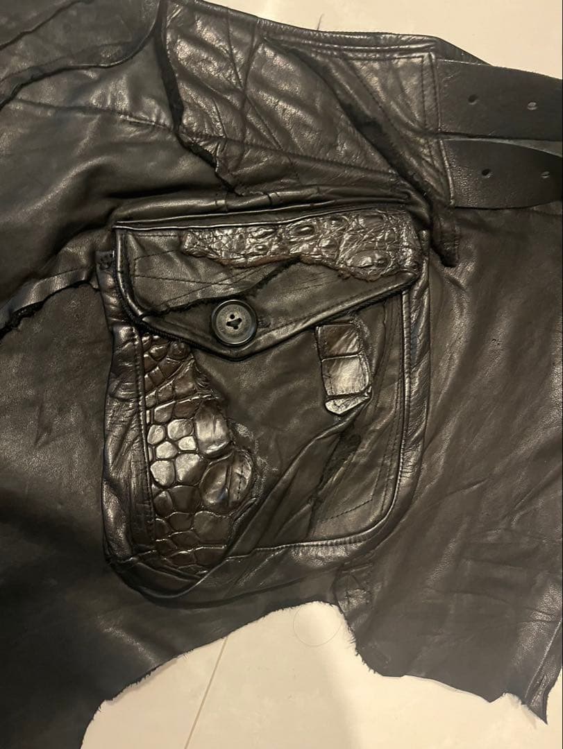 shohei takamiya ifsixwasnine hyde着　スカート