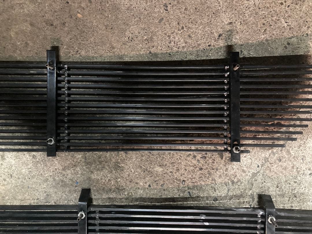 キ*ー様 03〜シボレーエクスプレス　社外ビレットグリル